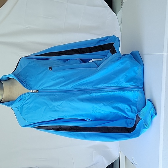 Nike - Picture 1 of 4